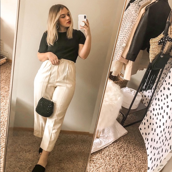 Meet your Posher, Jenna - Picture 4 of 4